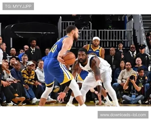 浓眉腹股沟伤退圣诞大战,独行侠内线轮换受影响